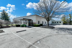 2455 Harrisburg Pike, Grove City, OH, 43123