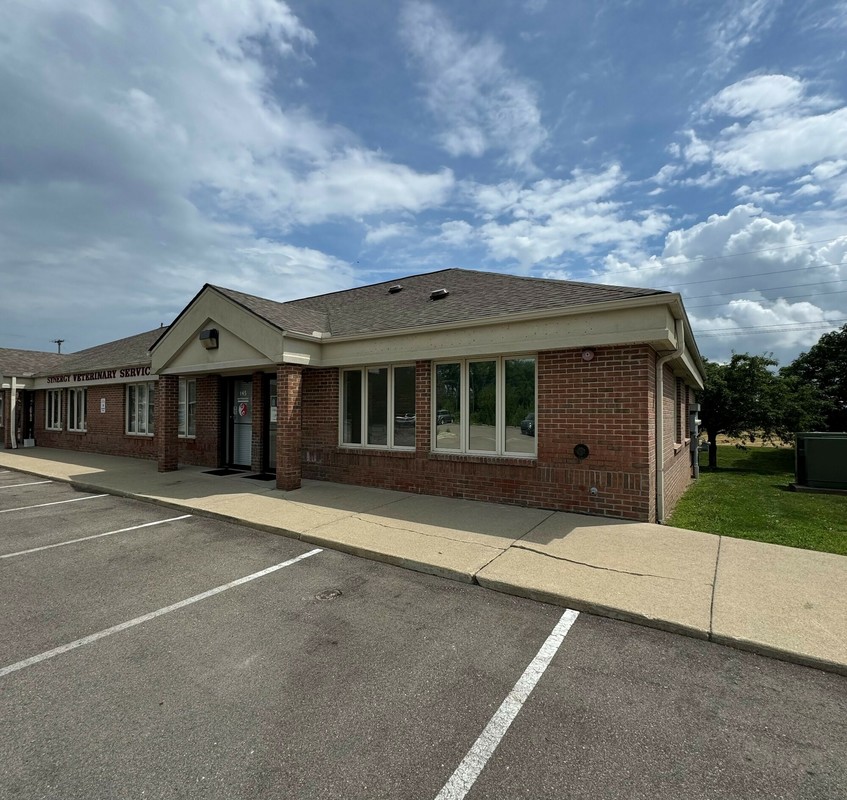 147 Keveling Dr, Saline, MI, 48176