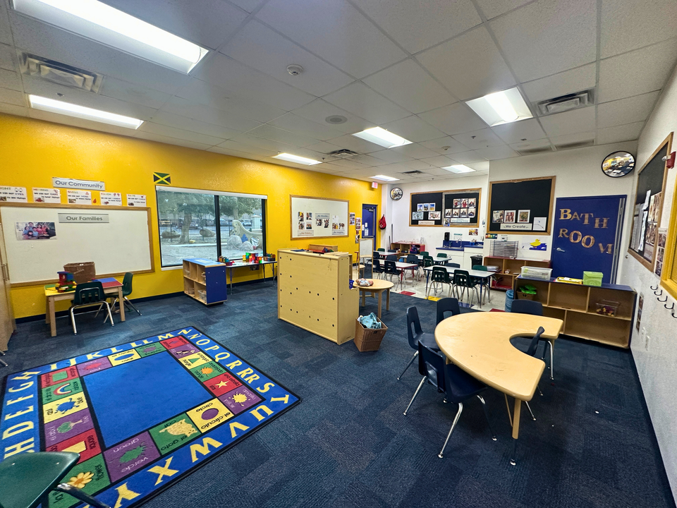 5550 W Bell Rd, Glendale, AZ, 85308