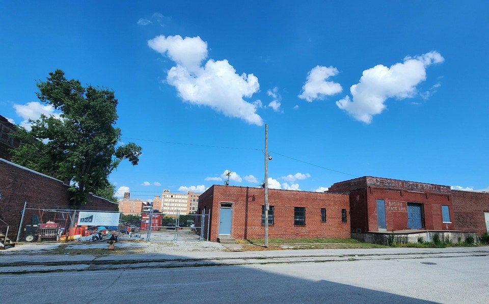 923 State Line Road, Kansas City, MO, 64101
