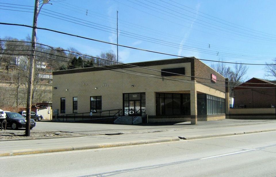 Retail, Office or Light Industrial 1621 Saw Mill Run Blvd, Pittsburgh