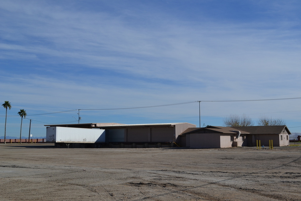 Pacific Avenue Industrial Distribution Center 800 S Pacific Avenue
