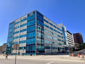 211 Fulton Street, Peoria, IL, 61602