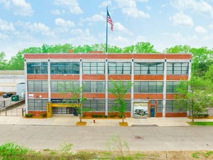 1111 Bellevue, Detroit, MI, 48207