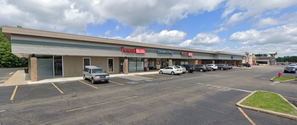2809 - 2875 Whipple Avenue Northwest, Canton, OH, 44708