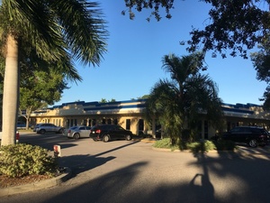 406 43rd St. W., Bradenton, FL, 34209