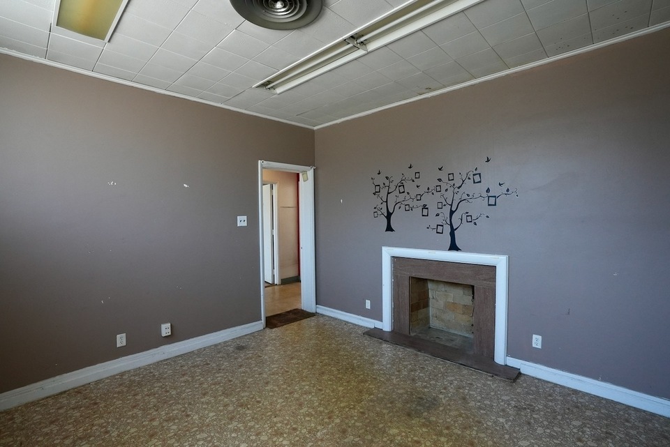 Picture 7