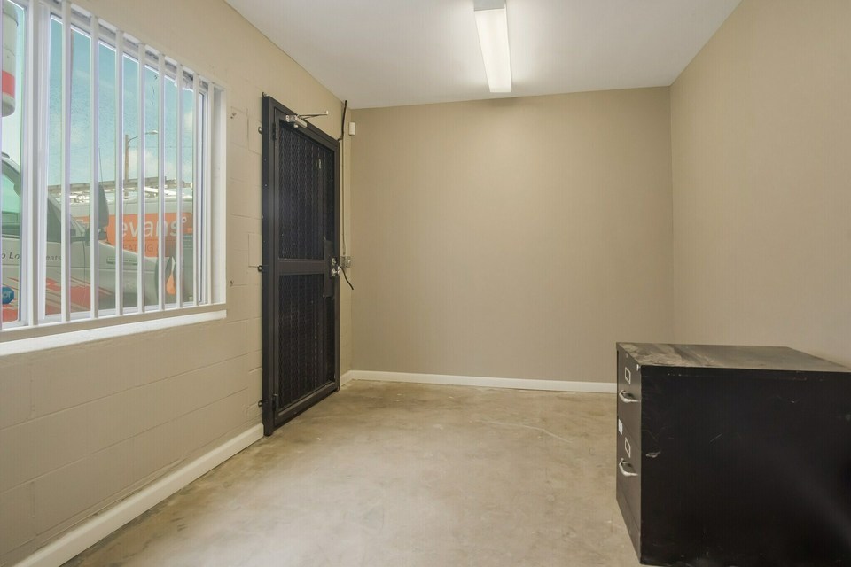 Picture 10