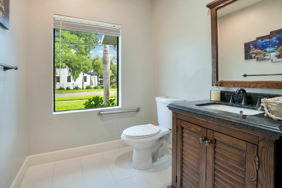 Picture 16