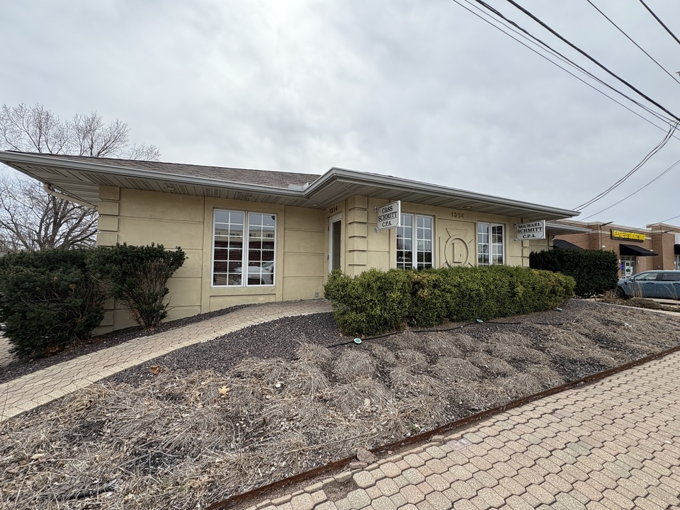 1314 E Marietta Ave,Unit Peoria, Peoria Heights, IL 61616