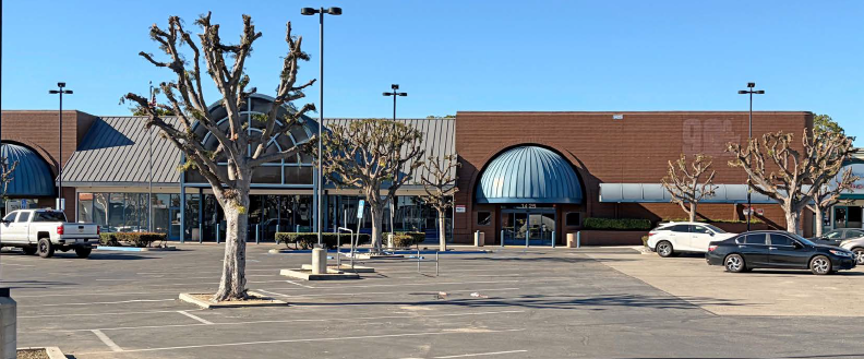 1425 S Victoria Ave, Ventura, CA 93003