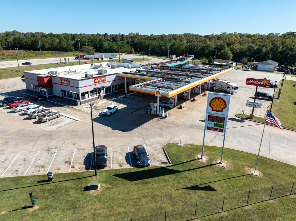 3883 Cross Anchor Rd, Enoree, SC 29335