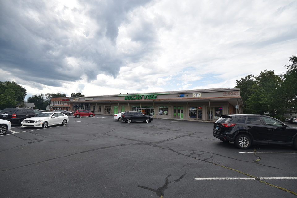 283-307 E Center St, Manchester, CT, 06040