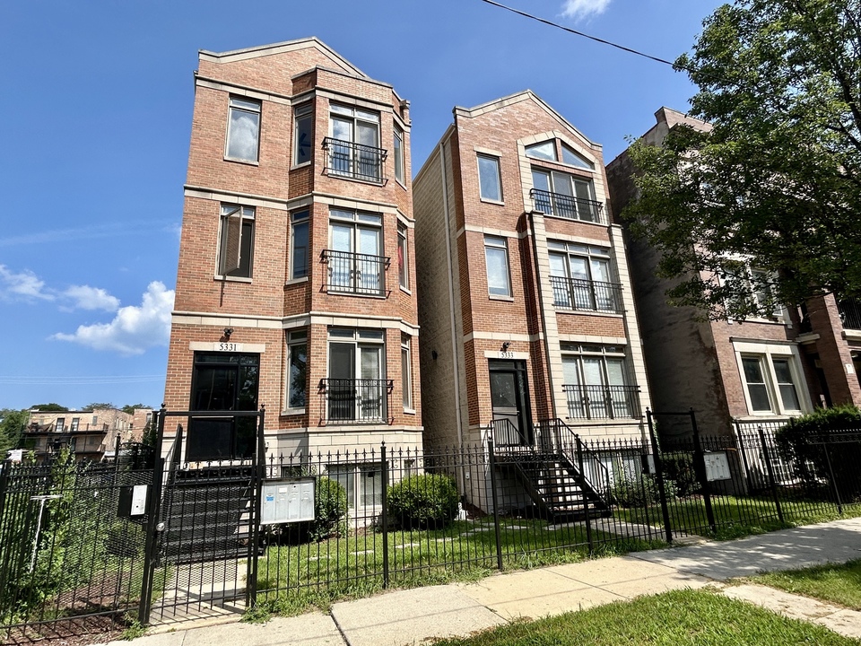5331 S Calumet Ave, Chicago, IL, 60615