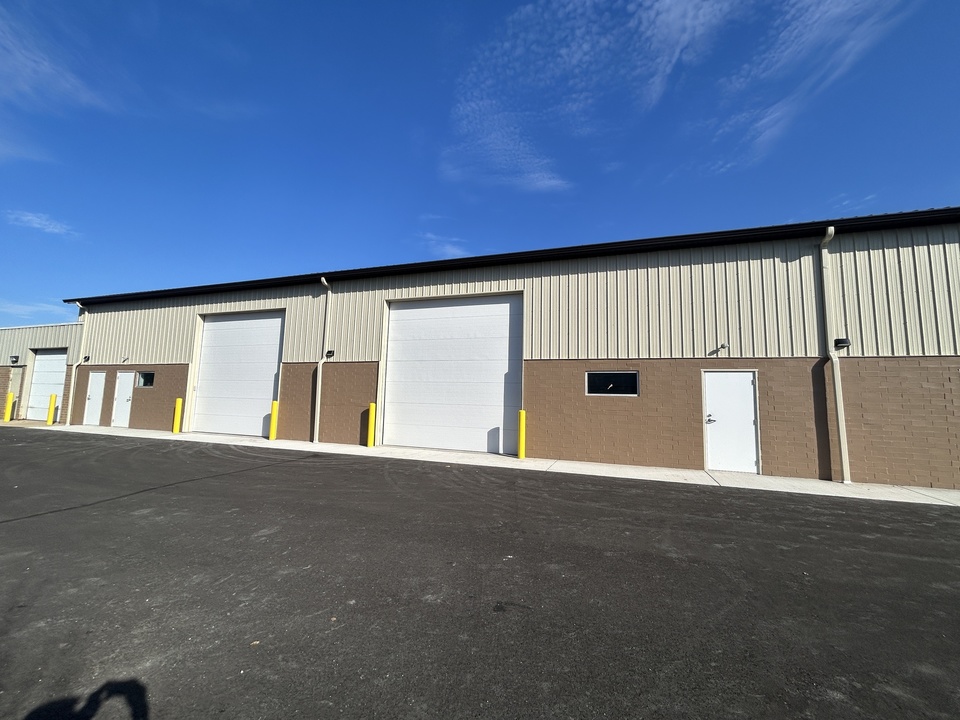 620 Progress Ave, Munster, IN, 46321