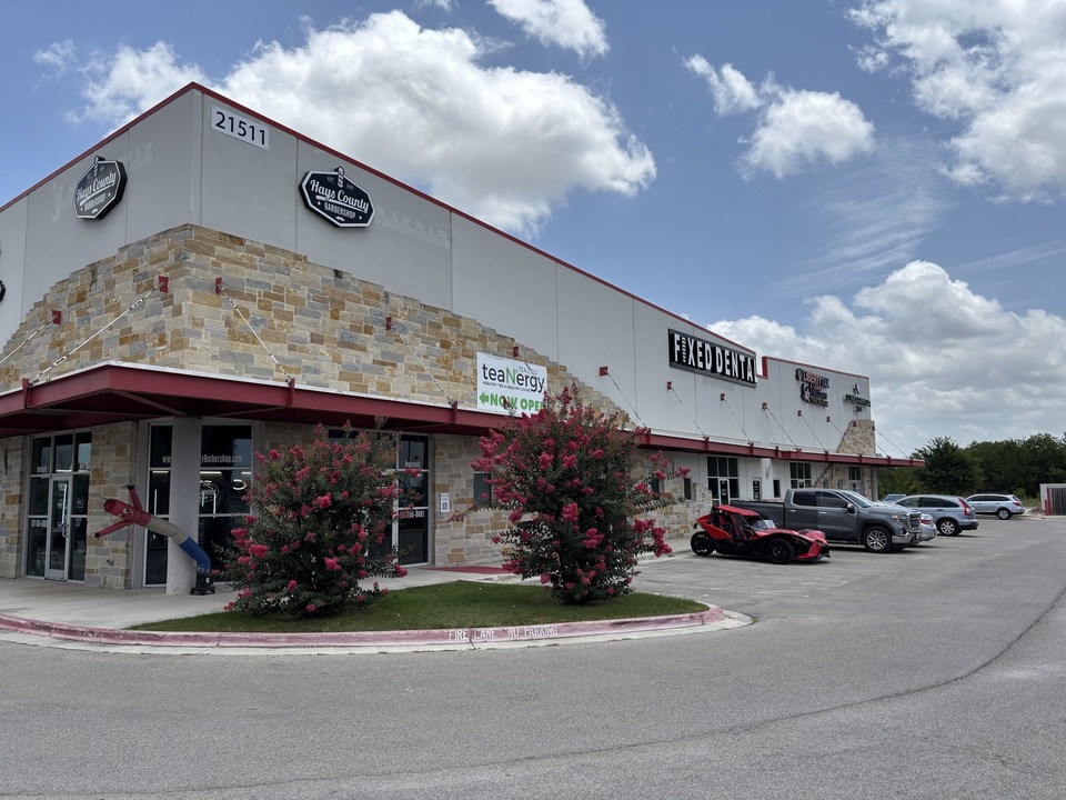 21511 Interstate 35, Kyle, TX, 78640