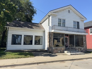 9531 Main St, Whitmore Lake, MI, 48189
