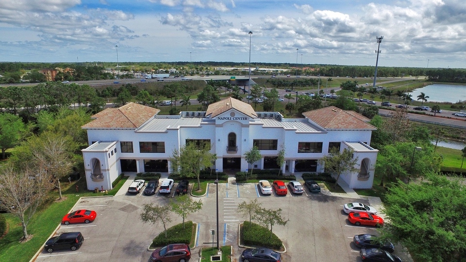 NAPOLI CENTER OFFICE SUITES AVAILABLE 5644 Tavilla Circle , Naples