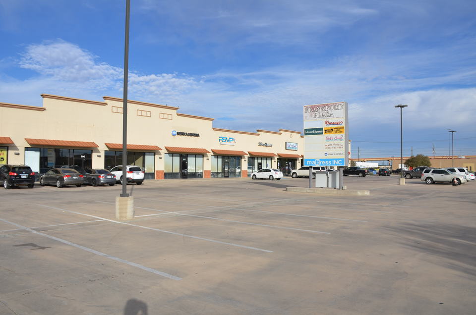 Frankford Shopping Center 5004 Frankford Ave Lubbock TX 79424