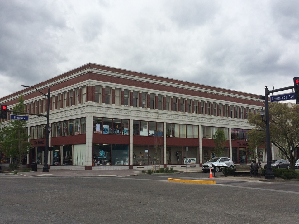 The Merk 1339 Commerce Ave., Longview, WA, 98632