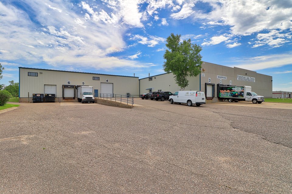 Elk River Distribution Center, 17201 Ulysses Street NW, Elk River, MN