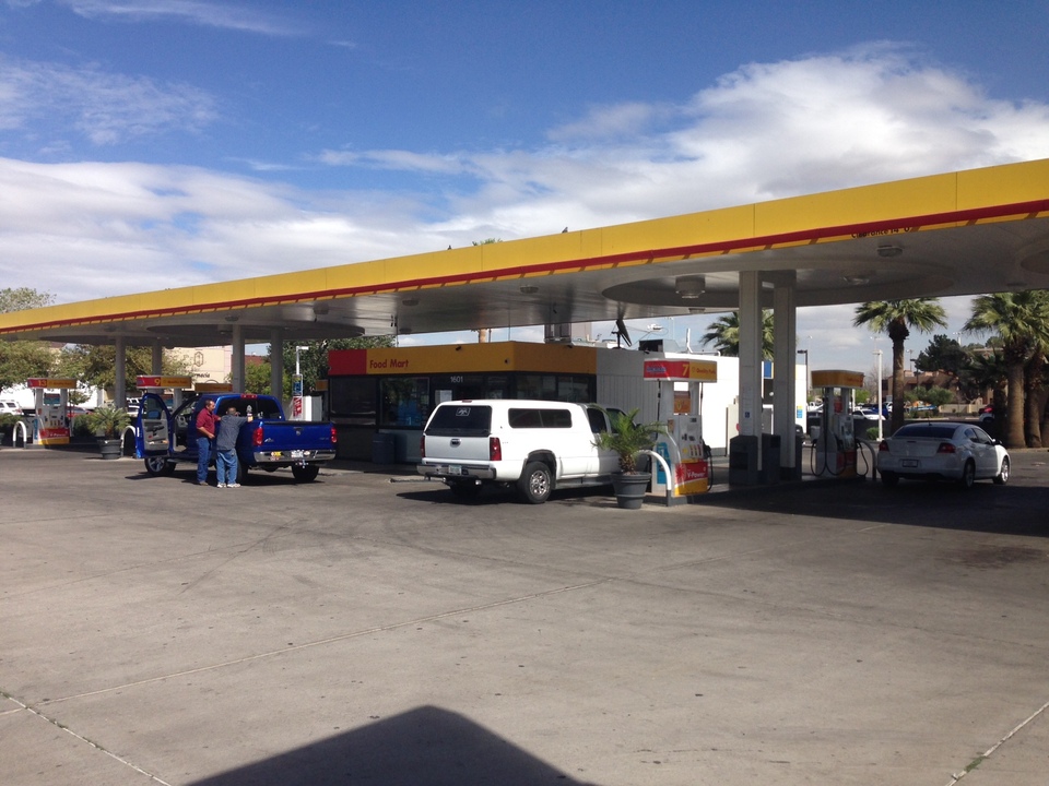 Shell Gas Station Business and Real Estate For Sale 1601 N 43rd