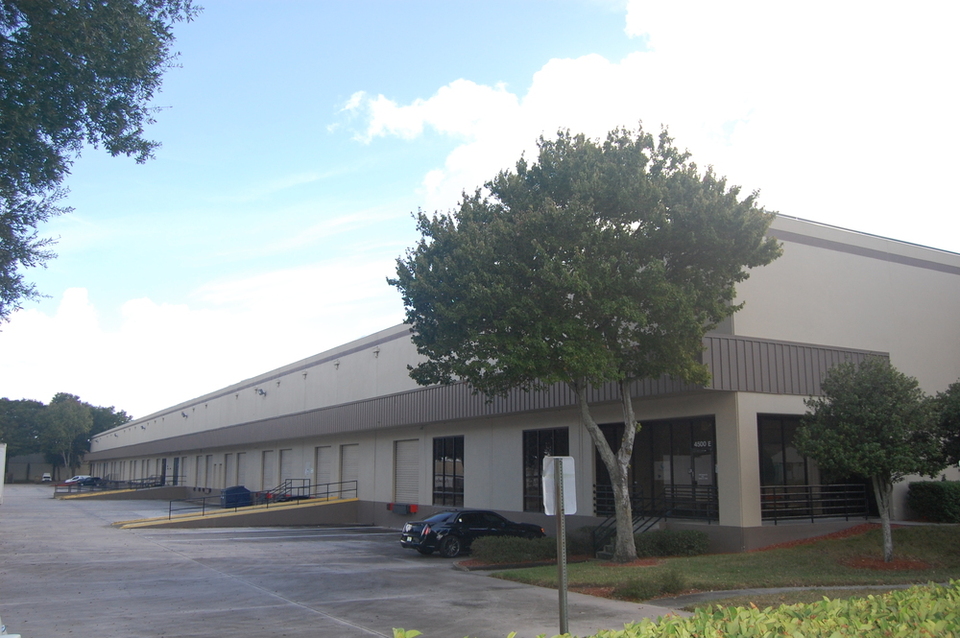 Orlando West Commercial & Industrial Park 4500 Seaboard Road, Orlando