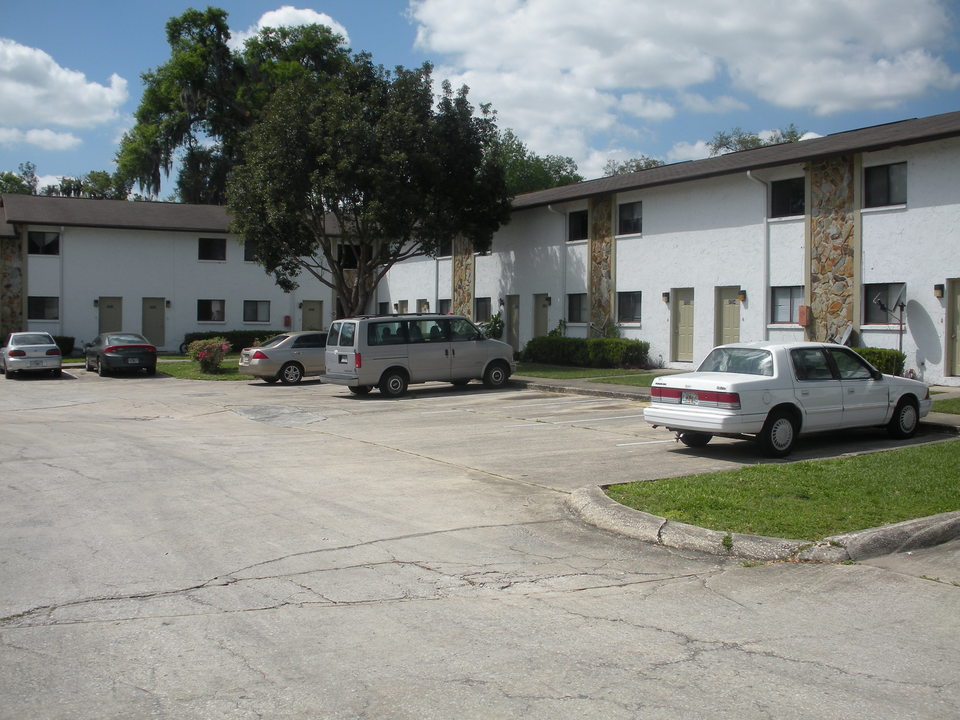 Dade City Apartments (Sold!) 37226 Majestic Oak Ct, Dade City, FL, 33525
