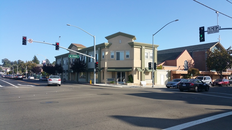 Great Downtown Location in the "Heart of the Bay". 1191 B Street