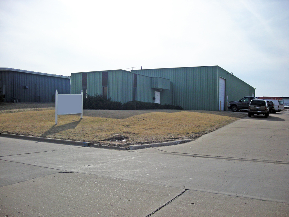 8919 N Pioneer Rd, Peoria, IL, 61615 8919 N Pioneer Rd, Peoria, IL, 61615