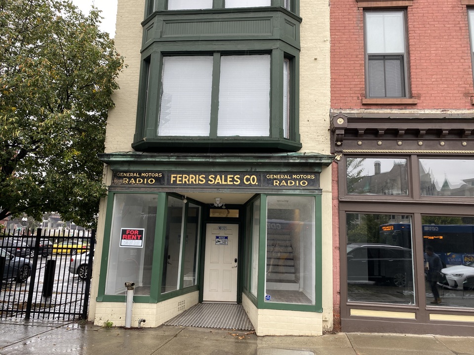 402 Broadway , Albany, NY, 12207