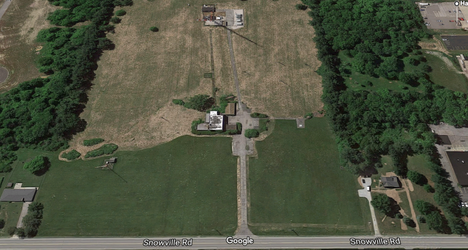 Prime 12 acres of land available for sale 8200 Snowville Rd