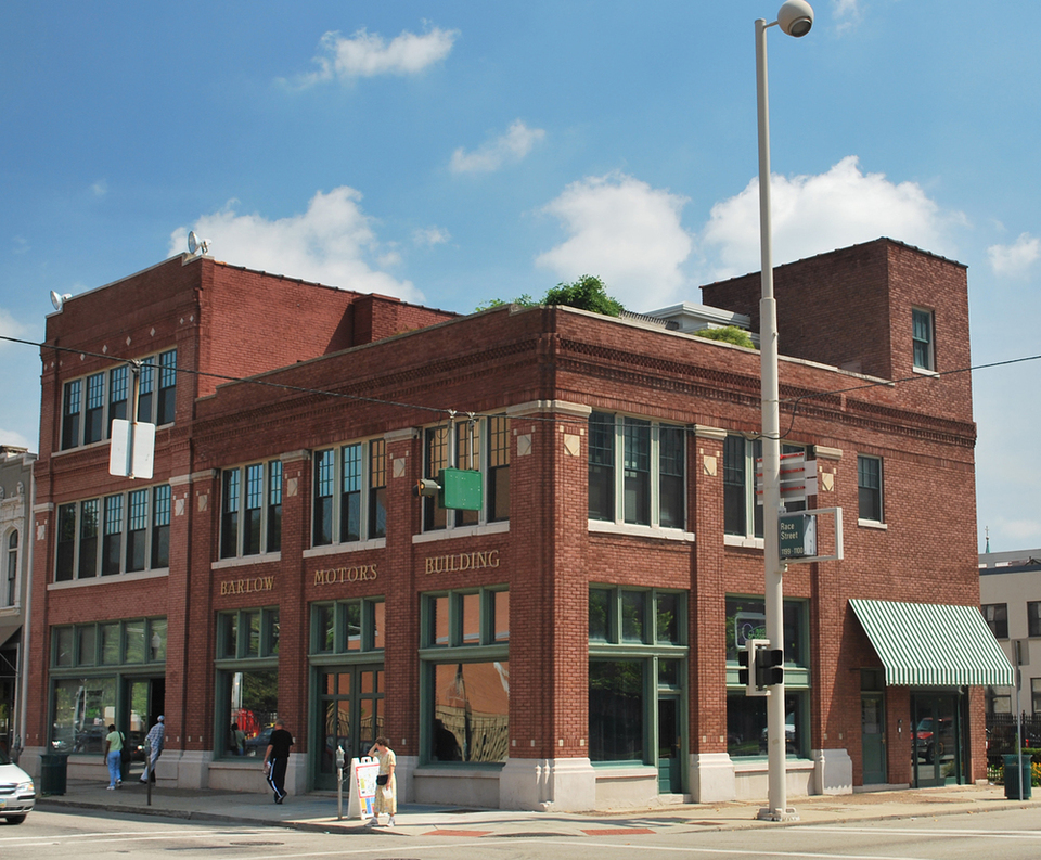 The Barlow Motors Building 28 West Central Parkway, Cincinnati, OH, 45202